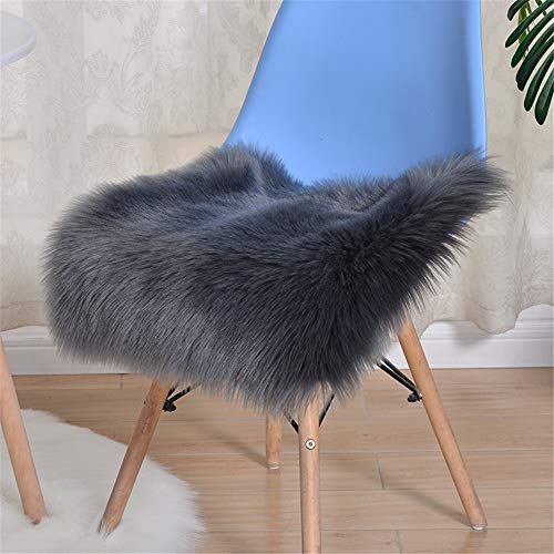 GLITZFAS Sitzkissen,Faux Lammfell Schaffell Sitzauflage Longhair Fell Optik Nachahmung Wolle Sofa Matte Lammfellimitat Teppich (Dunkelgrau,40 * 40cm) von GLITZFAS