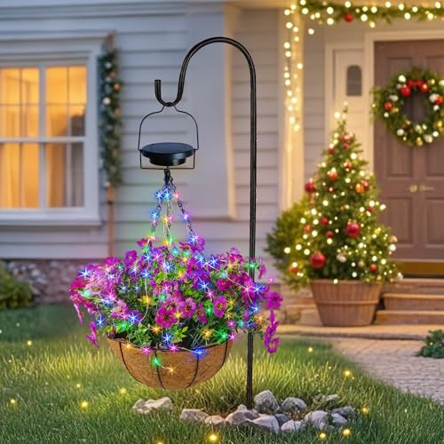 GOESWELL Solar Hängeblumenkorb, Gefälschte Hängepflanze mit Solarleuchten, 25,4 cm Kokosfutter Hängekörbe mit künstlichen Blumen (Lila) von GOESWELL