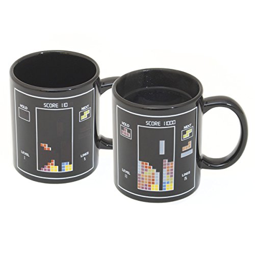 GOODS+GADGETS Animierte Tee Tasse Kaffeetasse wärmeempfindlicher Retro Kaffeebecher mit Thermoeffekt Farbwechsel Motivwechsel (Tetris) von GOODS+GADGETS