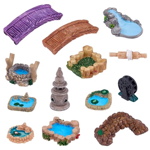 GORGECRAFT 12 Stück 12 Stile Miniatur Gartenbrücke Kunstharz Mini Leuchtturm Wasserrad Brunnen Poolbau Ornamente Feenbrücken Kleine Statuenfiguren Für Heimwerker Basteln Gartendekorationszubehör von GORGECRAFT