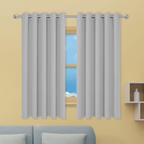 Gardinen 1Er Set 178 x 204 cm Thermogardine Kälteschutz Warm Hitzeschutz Fenster Verdunkelung Ösen Gardinen Vielen Farben Und Größen für Schlafzimmer Kinderzimmer, Hellgrau von GOUSANG