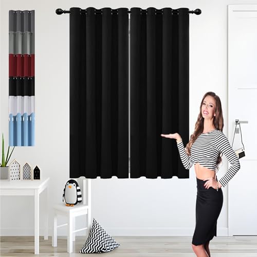 GOUSUN Verdunkelnd Gardinen 70 x 150 cm Blickdichte Vorhänge mit Ösen Gardinen Hitzeschutz Schlaufenvorhang Blackout Vorhang Blickdicht Abdunkelnd für Schlafzimmer, Schwarz GOUSUN Verdunkelnd Gardinen 70 x 150 cm Blickdichte Vorhänge mit Ösen Gardinen Hitzeschutz Schlaufenvorhang Blackout Vorhang Blickdicht Abdunkelnd für Schlafzimmer, Schwarz von GOUSUN