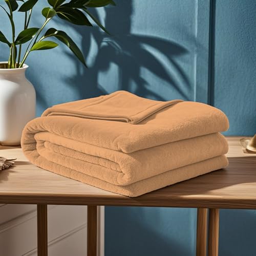 GOUTUI Kuscheldecke 80 x 130 cm Weich/Warm/Flauschig Wohndecke Warm Falten Beständig/Anti-Verfärben für Sofa Schlafzimmer, Khaki von GOUTUI