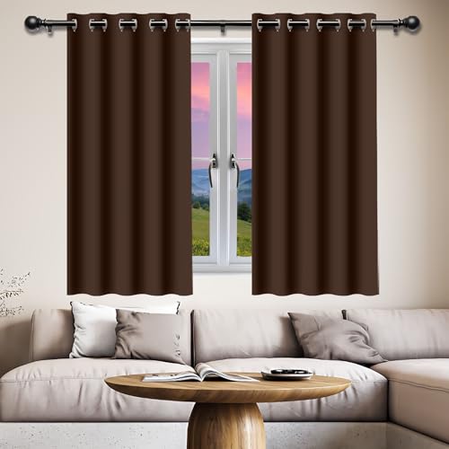 GOUZOO Verdunklungsvorhänge Gardinen 166 x 211 cm Isolierend Kälteschutz Sonnenschutz Thermovorhang Kälteschutz mit Ösen, Waschbar für Fenster Wohnzimmer, braun von GOUZOO