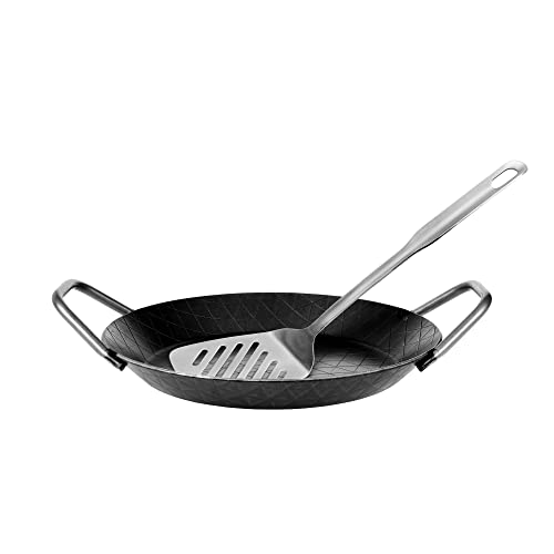GRÄWE Schmiedeeiserne Servierpfanne F 400, Ø 24 cm, Eisenpfanne mit Griffen, 400° C hitzebeständig, Pfanne aus Eisen, kratzfeste Bratpfanne, unbeschichtet, induktionsgeeignet, mit Wender von GRÄWE
