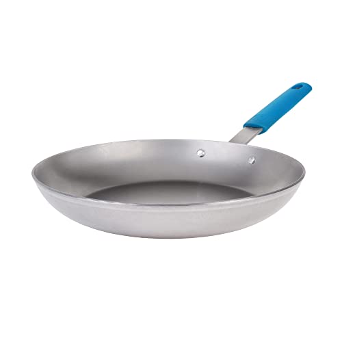 GRÄWE Pfanne aus Eisen - Wax Pro Eisenpfanne Ø 28 cm, 400° C hitzebeständig, schnitt- & kratzfeste Bratpfanne, natürliche Antihaftbeschichtung (Patina), für Küche & Outdoor-Cooking, induktionsgeeignet von GRÄWE