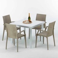 Weiß Quadratisch Tisch und 4 Stühle Farbiges Polypropylen-Außenmastenset Grand Soleil Arm Bistrot Love - Beige von GRAND SOLEIL