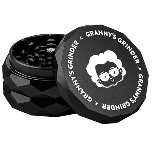 Granny's® Premium Aluminium Kräutermühle | messerscharfes Mahlwerk | ∅ 6,3 cm | 4-teilig mit Sieb zum Herausnehmen | inkl. Pollenschieber | Kräutermühle in Schwarz u. weiteren edlen Designs von GRANNY'S WEED