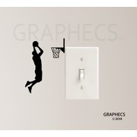 Basketball Spieler Vinyl Aufkleber Lichtschalter Kinderzimmer von GRAPHECS