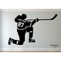 Personalisiertes Hockey Wandtattoo - Benutzerdefinierte Name & Zahlen Spieler Schuss Vinyl Aufkleber Kinder Schlafzimmer Dekor von GRAPHECS