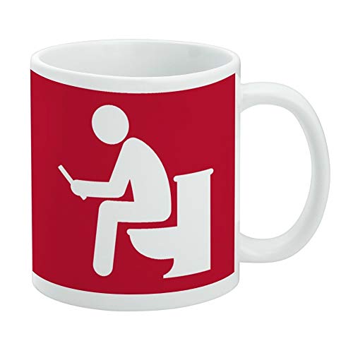 Lustiger weißer Becher mit Aufschrift "Man Pooping on Toilette" Lustiger weißer Becher mit Aufschrift "Man Pooping on Toilette" von GRAPHICS & MORE