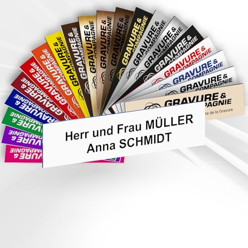 Intercom- oder Klingelschild selbstklebend aus PVC – Personalisierbare gravierte Platte 6 x 1,5 cm – 21 Farben verfügbar (Weiß mit schwarzer Schrift) von GRAVURE CONCEPT