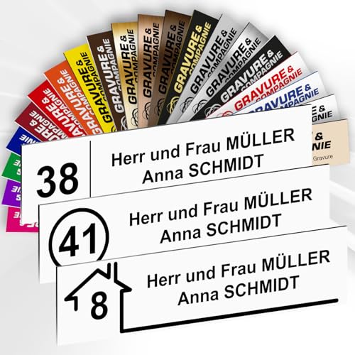 Briefkastenschild mit Nummer – Graviertes PVC Namensschild mit Name und optionaler Nummer – selbstklebend – 10 x 2,5 cm – 1 bis 3 Zeilen (Weiß mit schwarzem Text) von GRAVURE CONCEPT