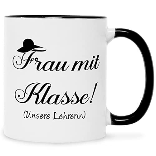 Bedruckte Tasse mit Spruch - Frau mit Klasse - Herzliche Geschenke - Geschenk für Mama Oma Lehrerin zum Geburtstag Muttertag Weihnachten - Farbe Schwarz & Weiß von GRAVURZEILE