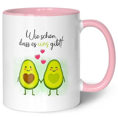 GRAVURZEILE Bedruckte Tasse mit Spruch - Avocado Love - Geschenk für Paare zum Valentinstag - Spülmaschine & Mikrowelle geeignet - Partner Geschenke für Sie & Ihn - Farbe: Rosa von GRAVURZEILE