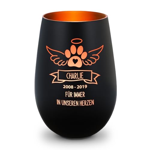 GRAVURZEILE Deko Windlicht aus Glas mit Gravur - Pfotenengel - Personalisiert mit Namen & Datum - Haustier Trauerlicht für Hund und Katze - Grabschmuck zur Beerdigung oder Andenken - Schwarz/Bronze GRAVURZEILE Deko Windlicht aus Glas mit Gravur - Pfotenengel - Personalisiert mit Namen & Datum - Haustier Trauerlicht für Hund und Katze - Grabschmuck zur Beerdigung oder Andenken - Schwarz/Bronze von GRAVURZEILE