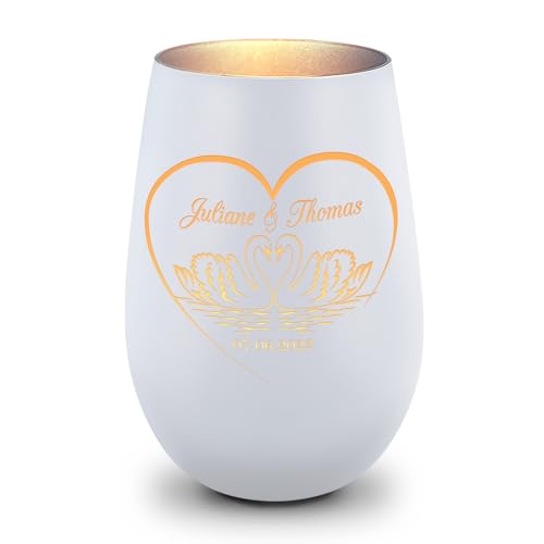 GRAVURZEILE Deko Windlicht aus Glas mit Gravur - Schwanenherz - Personalisiert mit Namen & Datum - Persönliche Geschenke für Frauen und Männer zur Hochzeit Verlobung und Geburtstag - Weiß/Silber von GRAVURZEILE