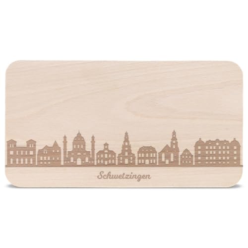 GRAVURZEILE Frühstücksbrettchen mit Gravur - Skyline Schwetzingen - Holz Schneidebrett Vesperbrett Brotzeitbrett - Geschenk für Stadtverliebte - Ideal auch als Souvenir von GRAVURZEILE