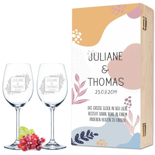 GRAVURZEILE Leonardo Weingläser mit Gravur - Flower Minimal - Personalisiert mit Namen & Datum inkl. Vintage Holzkiste - Herzliches Geschenk zur Hochzeit Verlobung Jahrestag Valentinstag von GRAVURZEILE