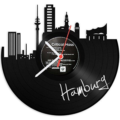 GRAVURZEILE Schallplattenuhr - Skyline Hamburg - Wanduhr aus gegossenem Vinyl mit Stadt Skyline 30 cm - Upcycling Design-Uhr Wand-Deko Vintage-Uhr Wand-Dekoration Retro-Uhr - Made in Germany von GRAVURZEILE