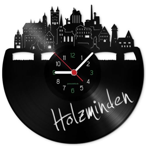GRAVURZEILE Schallplattenuhr - Skyline Holzminden - Wanduhr aus gegossenem Vinyl mit Stadt Skyline 30 cm - Upcycling Design-Uhr Wand-Deko Vintage Wand-Dekoration Retro-Uhr - Made in Germany von GRAVURZEILE