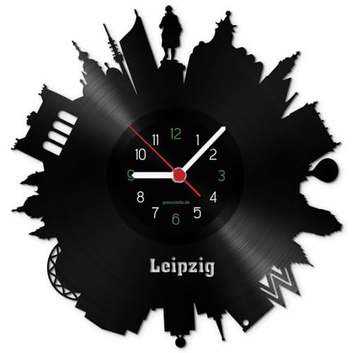 GRAVURZEILE Schallplattenuhr - Skyline Leipzig 2018 - Wanduhr aus gegossenem Vinyl mit Stadt Skyline 30 cm - Upcycling Design-Uhr Wand-Deko Vintage Wand-Dekoration Retro-Uhr - Made in Germany von GRAVURZEILE