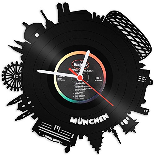 GRAVURZEILE Schallplattenuhr - Skyline München 2018 - Wanduhr aus gegossenem Vinyl mit Stadt Skyline 30 cm - Upcycling Design-Uhr Wand-Deko Vintage-Uhr Wand-Dekoration Retro-Uhr - Made in Germany von GRAVURZEILE