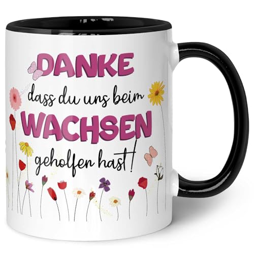 Bedruckte Tasse mit Spruch - Danke dass du uns beim Wachsen geholfen hast - Geschenk für Erzieher Lehrer zum Kindergarten Abschied - Geschenk als Dankeschön - Farbe: Blumen Rosa - Schwarz & Weiß von GRAVURZEILE