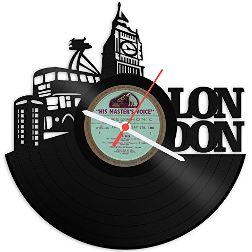 GRAVURZEILE Wanduhr aus Vinyl Schallplattenuhr London 2018 Upcycling Design Uhr Wand-Deko Vintage-Uhr Wand-Dekoration Retro-Uhr Made in Germany von GRAVURZEILE