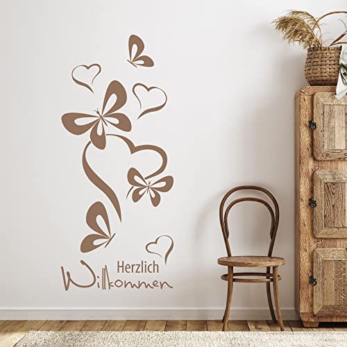 GRAZDesign Wandtattoo Flur Herzlich Willkommen Spruch, Schmetterlinge für Eingang, Wand Deko selbstklebende Klebefolie, Wohnzimmer, 68x30cm, 063 lindgrün von GRAZDesign