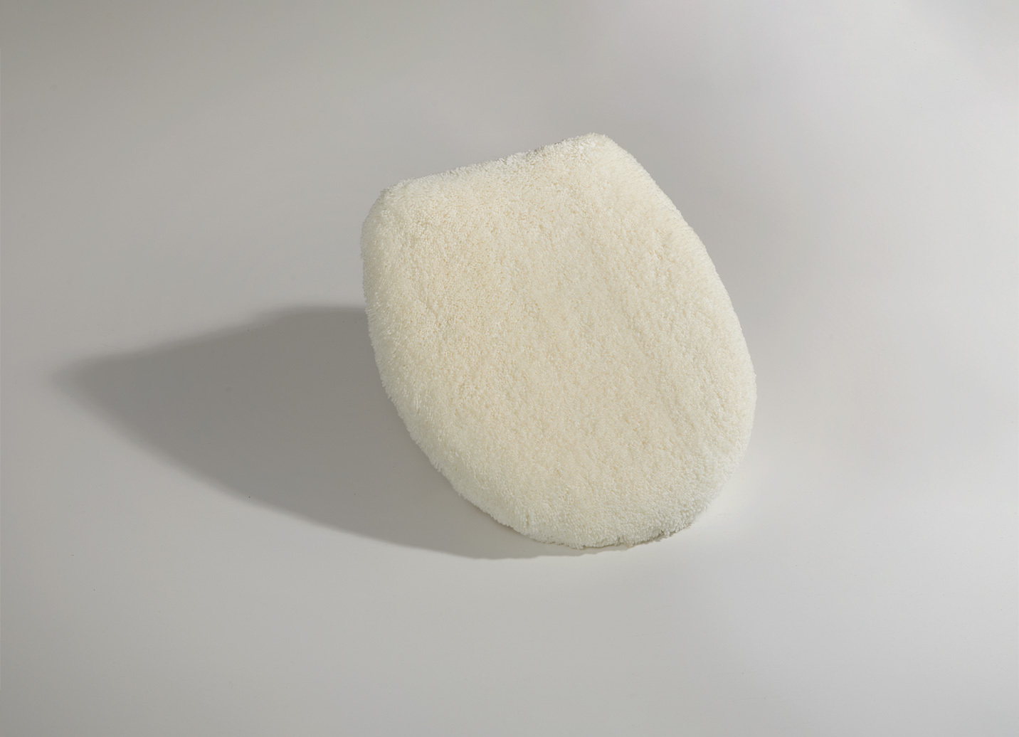 Badgarnitur von Grund mit rutschhemmender Rückseite, Größe 112 (WC-Deckelbezug, 47/ 50 cm), Grün von GRUND