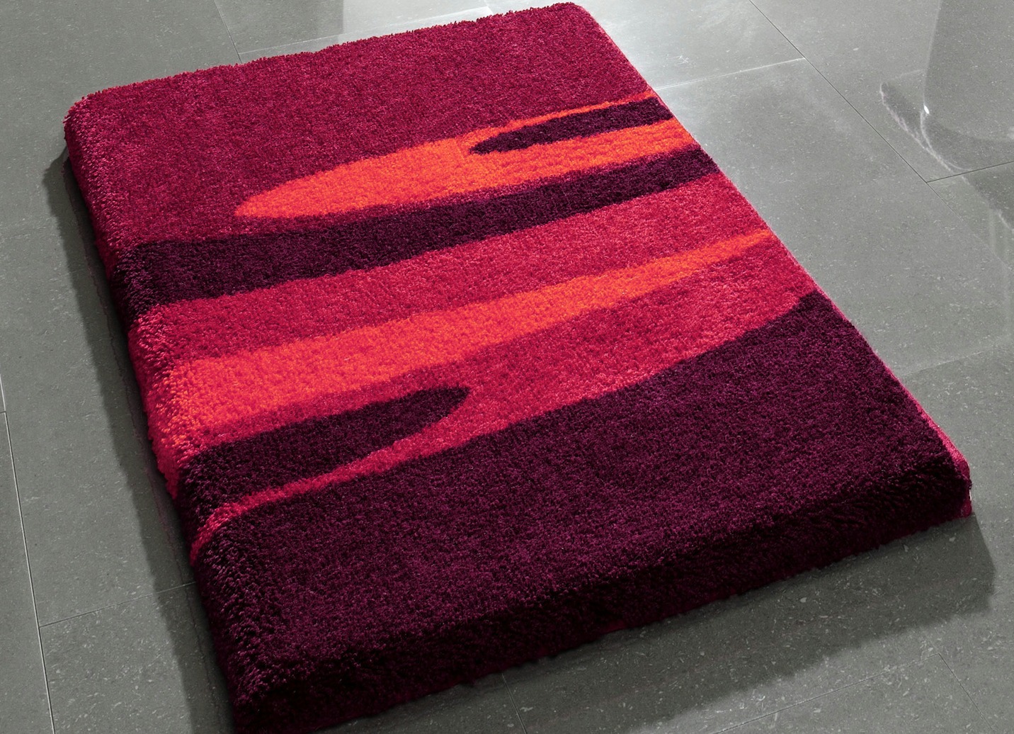 Trockner und Fußbodenheizung geeignete Badgarnitur, Größe 102 (Teppich, 60/100 cm), Rot von GRUND