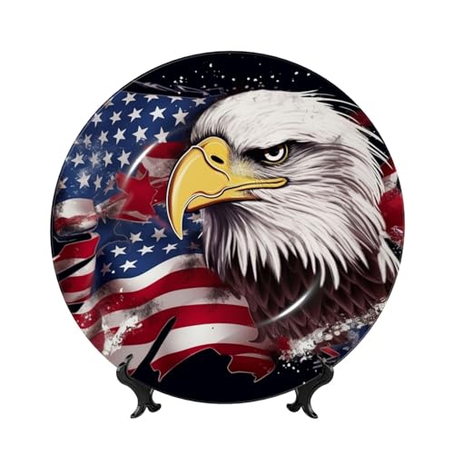 Dekorativer Teller aus Knochenporzellan, Amerika-Flagge, Weißkopfseeadler, 15,2 cm, personalisierbar, Keramik-Dekoteller mit Präsentationsständer, Keramik-Ornamente, Kunst-Porzellan-Teller für Zuhause Dekorativer Teller aus Knochenporzellan, Amerika-Flagge, Weißkopfseeadler, 15,2 cm, personalisierbar, Keramik-Dekoteller mit Präsentationsständer, Keramik-Ornamente, Kunst-Porzellan-Teller für Zuhause von GTKSYNVE