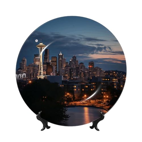 GTKSYNVE Dekorativer Teller aus Knochenporzellan, Motiv: Stadt Seattle, 15,2 cm, personalisierbar, Keramik-Dekoteller mit Präsentationsständer, Keramik-Ornamente, Kunst-Porzellanteller für Zuhause GTKSYNVE Dekorativer Teller aus Knochenporzellan, Motiv: Stadt Seattle, 15,2 cm, personalisierbar, Keramik-Dekoteller mit Präsentationsständer, Keramik-Ornamente, Kunst-Porzellanteller für Zuhause von GTKSYNVE