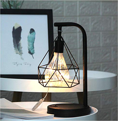 Eisen Tischlampe Nachttischlampe Nachtlichter Batteriebetriebene Nordic Style Eisenrahmen Schreibtischlampe Kreative dekorative Beleuchtung für Schlafzimmer, Wohnzimmer, Hotel, Büro Eisen Tischlampe Nachttischlampe Nachtlichter Batteriebetriebene Nordic Style Eisenrahmen Schreibtischlampe Kreative dekorative Beleuchtung für Schlafzimmer, Wohnzimmer, Hotel, Büro von GUANSHAN