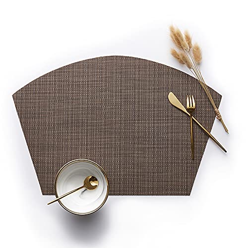 Keilförmige Platzsets 4er Set rutschfest Hitzebeständig PVC Tischsets Schmutzabweisend Wasserdicht Platzdeckchen Platzmatten Tischmatten Gewebtes Vinyl Tischset für Küche Restaurant Speisetisch von GUOCU