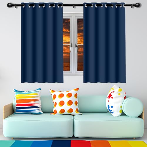 GUOYFEN Verdunklungsvorhänge Blickdicht 136 x 166 cm Thermogardine Kälteschutz Warm Hitzeschutz Gardine Vorhang mit Ösen/Hitze Ösenschal mit Ösen, Waschbar für Schlafzimmer, Dunkelblau von GUOYFEN
