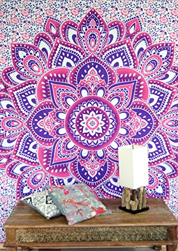 GURU SHOP Boho-Style Wandbehang, Indische Tagesdecke Mandala Druck - Weiß/pink, Rosa, Baumwolle, 230x210x0,2 cm, Bettüberwurf, Sofa Überwurf von GURU SHOP