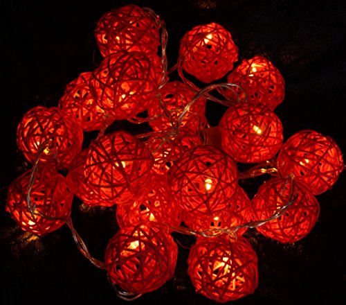 GURU SHOP Rattan Ball LED Kugel Lampion Lichterkette - Rot, 6x6x250 cm, Lichterketten von GURU SHOP