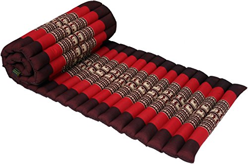 GURU SHOP Rollbare Thaimatte, Bodenmatte mit Kapokfüllung - Rot/weinrot, 4x55x180 cm, Rollbare Thaimatten & Liegematten von GURU SHOP