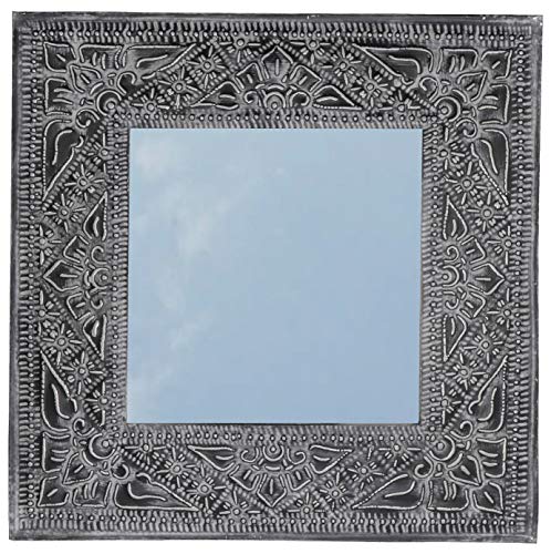 GURU SHOP Spiegel mit Handgeprägtem Rahmen aus Aluminium - Modell 1 Schwarz, 40x40x1 cm, Spiegel von GURU SHOP
