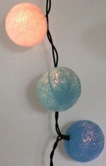 GURU SHOP Stoff Ball Lichterkette, LED Kugel Lampion Lichterkette - Blau/weiß, Baumwollfäden, 7x7x350 cm, Lichterketten von GURU SHOP