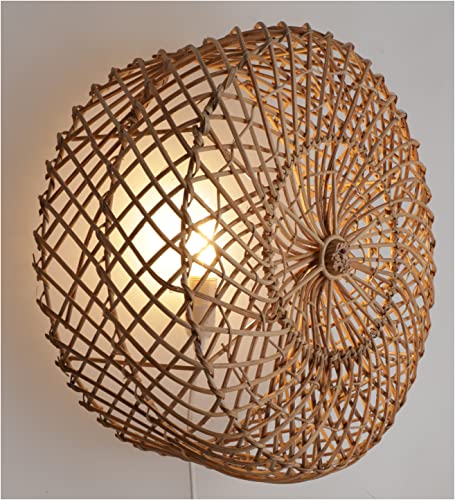 GURU SHOP Wandlampe/Wandleuchte, in Bali Handgefertigt aus Naturmaterial, Rattan - Modell Maumere Braun, 35x35x14 cm, Wandleuchten von GURU SHOP