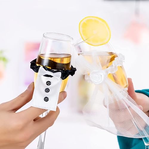 GWAWG 4 Stück Hochzeitsdeko für Champagnerglas Mr & Mrs Glasüberzug Hochzeit Deko Brautpaar Tischdeko Verlobung Just Married Deko für Sektglas Jubiläum Hochzeitsgeschenk von GWAWG