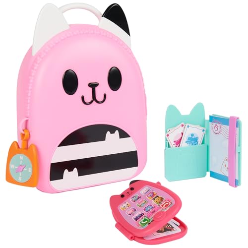 Gabby's Dollhouse, Gabby Girl On-The-Go Travel Set, Pretend-Play Travel Toys, Toy Passport, Toy Phone and Compass Charm, Kids’ Toys for Girls and Boys 3+” von Gabby's Dollhouse