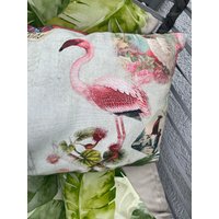 Flamingo Kissen Dekokissen Samtkissen Interior Kissenbezug Mit Füllung Wohndeko Deko Palmenblätter Auch Fürs Kinderzimmer Flamingo Kissen Dekokissen Samtkissen Interior Kissenbezug Mit Füllung Wohndeko Deko Palmenblätter Auch Fürs Kinderzimmer von GabrieleMast