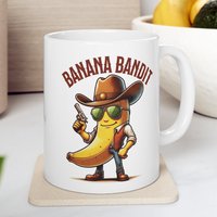 Banana Bandit Wilder Westen Becher 11 Unzen - Fruit Outlaw Cowboy Kaffee- Oder Teetasse, Ideal Für Western-Fans, Stilvolles Und Einzigartiges von Gadgetalicious