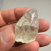 Beendet Triphan Spodumene Crystal 25 Gramm von GadsdenGem