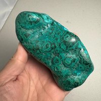Polierter Chrysokoll Und Malachit Freeform 13, 5 cm Breit von GadsdenGem
