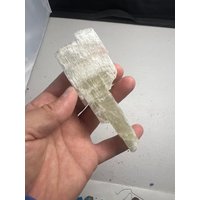 Spodumen Kunzit Kristall 63 Gramm Uv-Aktiv Spodumen Kunzit Kristall 63 Gramm Uv-Aktiv von GadsdenGem